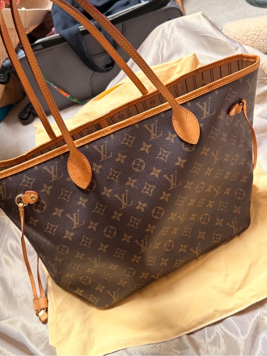 Louis Vuitton Handbags - 2014 Louis Vuitton Canvas Neverfull MM Tote in Brown